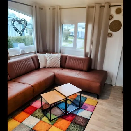 Olive Im Park De Veerstal