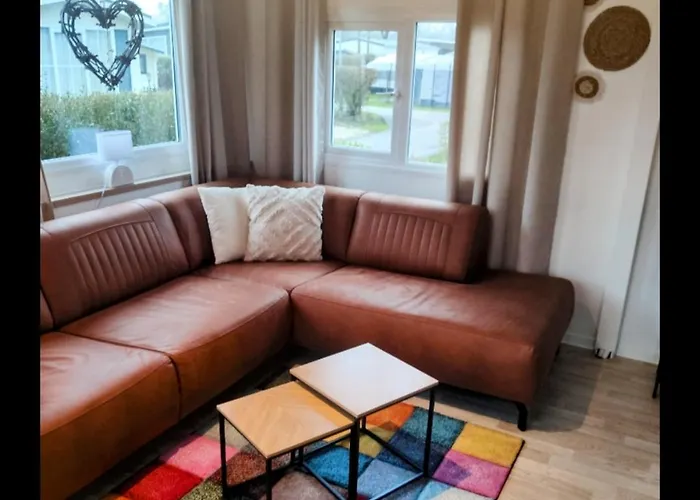 Olive Im Park De Veerstal